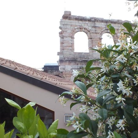 La Terrazza Sull'Arena Apartman Verona Szoba fotó