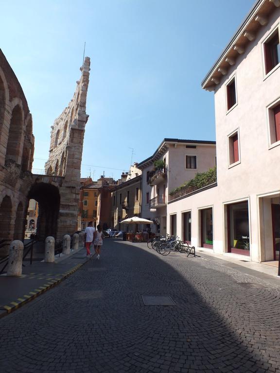 La Terrazza Sull'Arena Apartman Verona Kültér fotó