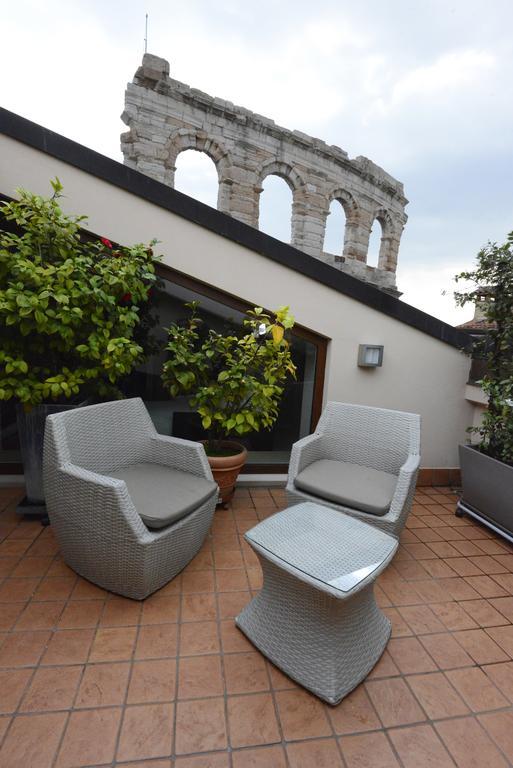 La Terrazza Sull'Arena Apartman Verona Kültér fotó